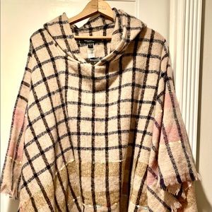 NWT Marc New York Poncho with Hood
